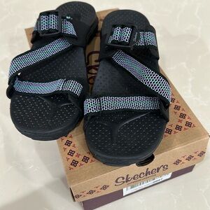 Sketchers sandals size 8
